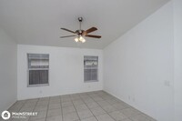 1630 17th Ct SW in Vero Beach, FL - Foto de edificio - Building Photo