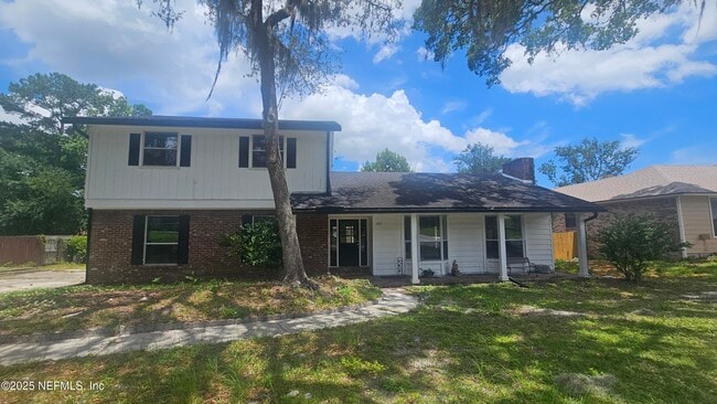 2612 Bottomridge Dr