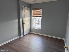 2004 Taylor Grace Ct in Winchester, VA - Building Photo - Building Photo