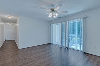 4614 Old Spartanburg Rd in Taylors, SC - Building Photo - Building Photo