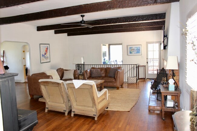 3545 Bear Dr in San Diego, CA - Building Photo - Building Photo
