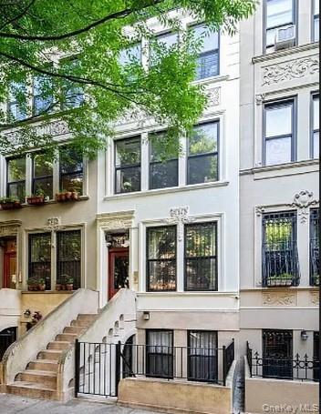 518 W 149th St in New York, NY - Building Photo
