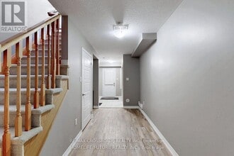 239 Netherby Ln in Kitchener, ON - Building Photo - Building Photo