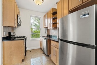 2677 John F. Kennedy Blvd in Jersey City, NJ - Building Photo - Building Photo