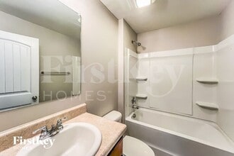 540 Waterstone Dr in Calera, AL - Building Photo - Building Photo