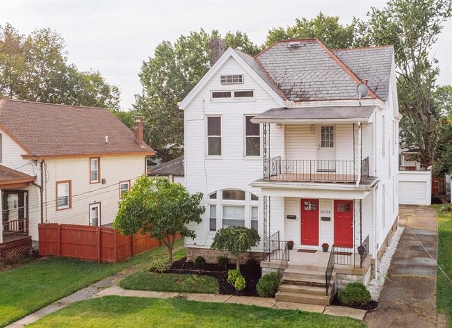 2029 Crown Ave, Unit APT #1