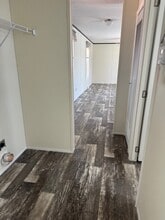 10 Saratoga Dr in Halfmoon, NY - Building Photo - Building Photo