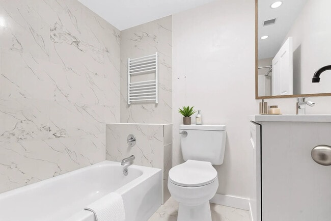 206 S Elm St in Kemp, TX - Building Photo - Building Photo