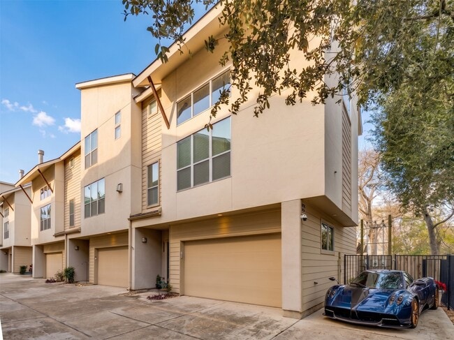 property at 5219 Kiam St