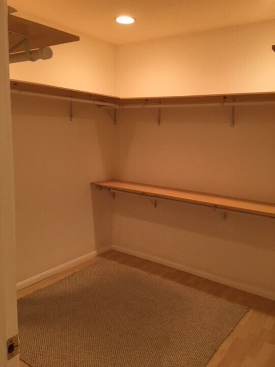 1043 S Isabella Ave in Monterey Park, CA - Building Photo