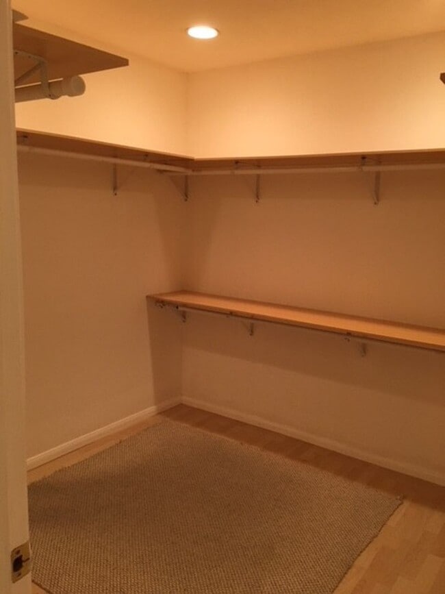 property at 1043 S Isabella Ave