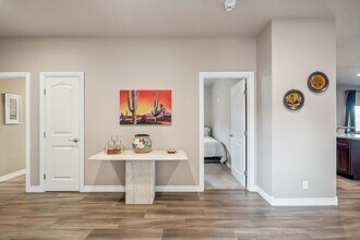 6145 E Cave Creek Rd in Cave Creek, AZ - Building Photo - Building Photo