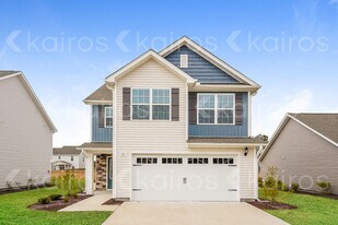 131 W Luminous Way in Hampstead, NC - Building Photo