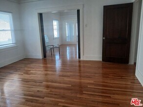 1555 6th Ave in Los Angeles, CA - Building Photo - Building Photo