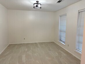 15347 E Barbara Cir in Houston, TX - Building Photo - Building Photo