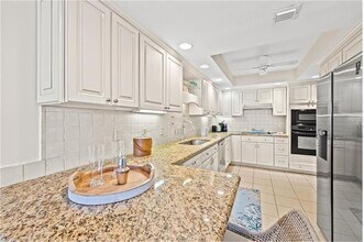 1212 Benjamin Franklin Dr in Sarasota, FL - Building Photo - Building Photo