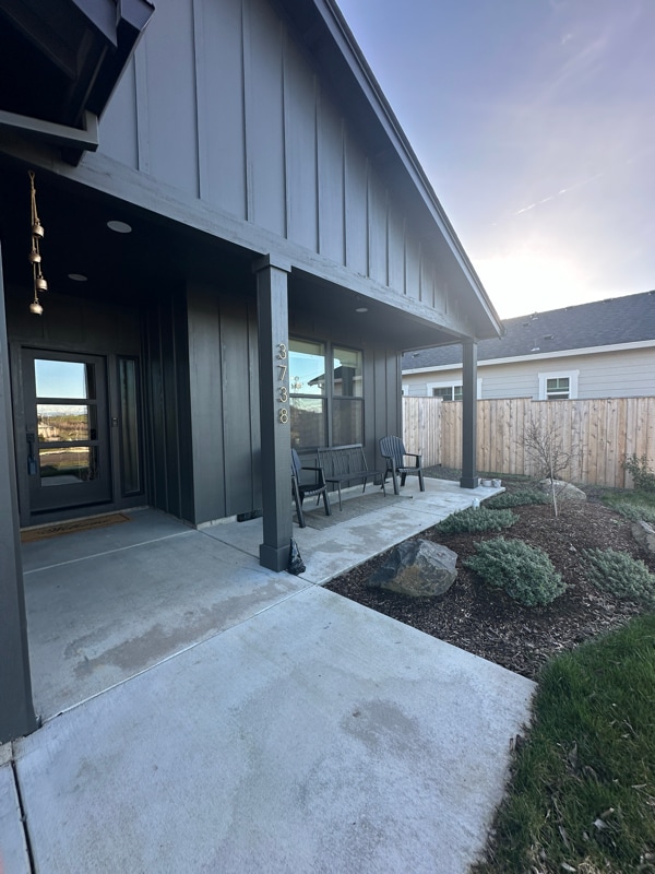 3738 Durst St in Medford, OR - Building Photo - Building Photo