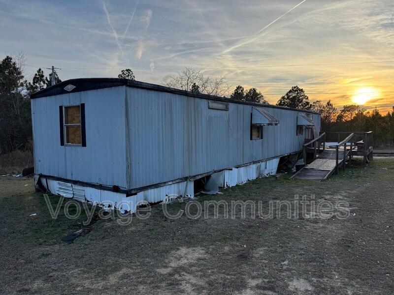 158 Sleepy Hollow Dr in Rockingham, NC - Building Photo