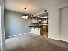 503 Mariani Ln in San Jose, CA - Building Photo - Building Photo