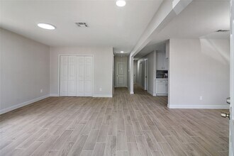 243 Georgia St in Houston, TX - Building Photo - Building Photo