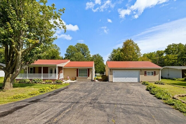 property at 972 Reed Rd
