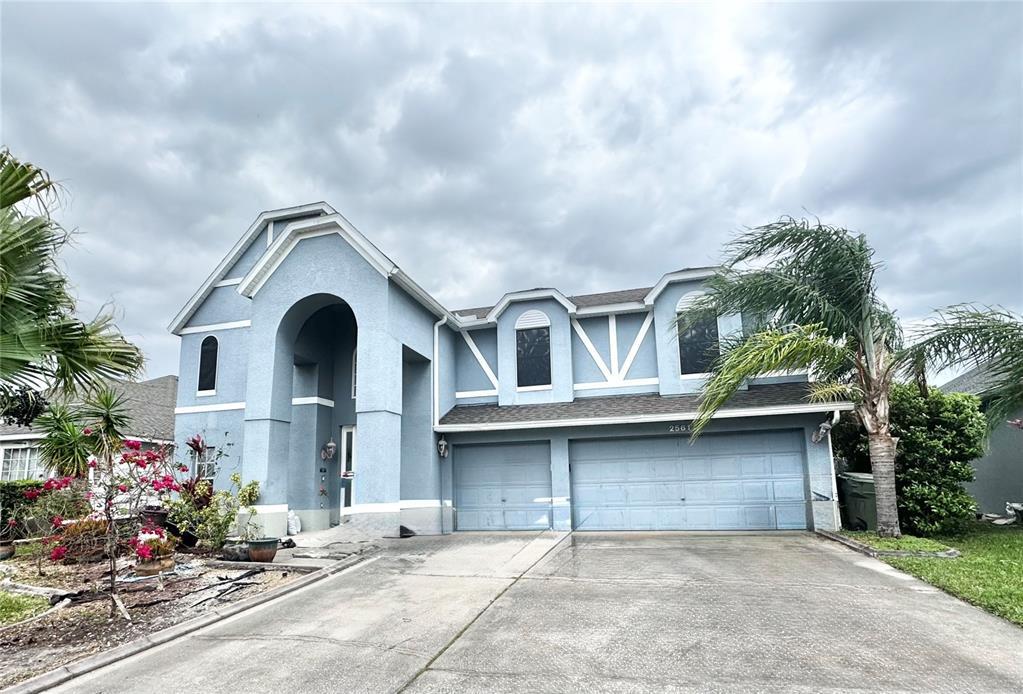 2561 The Oaks Blvd in Kissimmee, FL - Foto de edificio