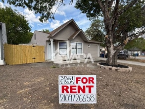 5929 Mission Sunrise in San Antonio, TX - Building Photo - Building Photo