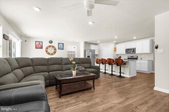 114 Petal Dr in Pottstown, PA - Building Photo - Building Photo