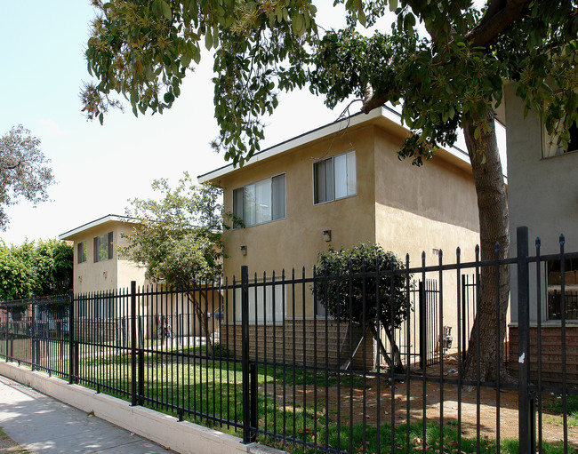 1141 S Poplar St in Santa Ana, CA - Building Photo - Building Photo