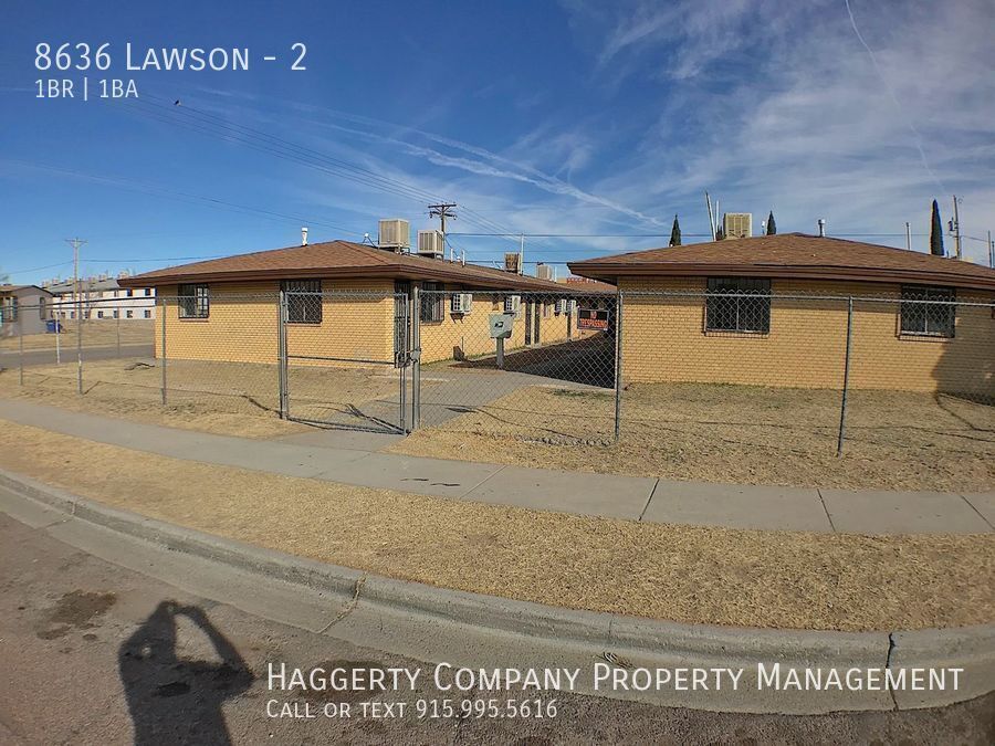 8636 Lawson St in El Paso, TX - Building Photo