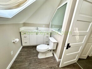 1534 SW Montgomery St in Portland, OR - Building Photo - Building Photo