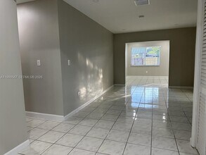7700 SW 132nd Pl in Miami, FL - Building Photo - Building Photo