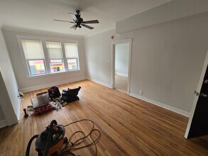 4753 N Monticello Ave in Chicago, IL - Building Photo - Building Photo