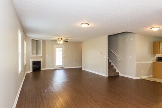 465 Cathedral Dr in Mcdonough, GA - Building Photo - Building Photo