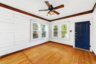 2505 Willow St in Austin, TX - Building Photo - Building Photo