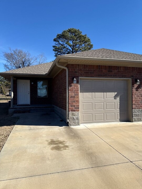 14 Sequoya Dr in Dover, AR - Building Photo