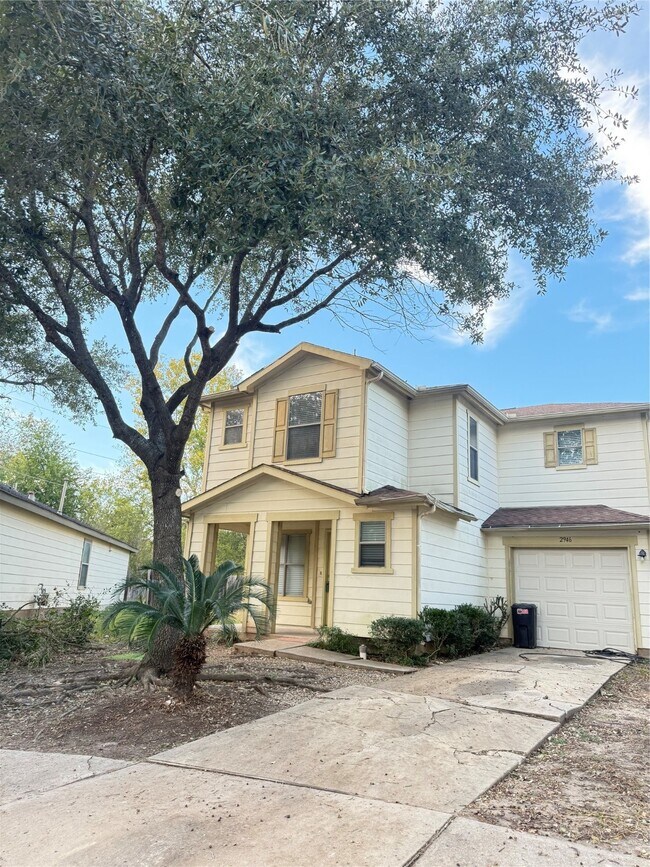 2946 Paddock Brook Ln