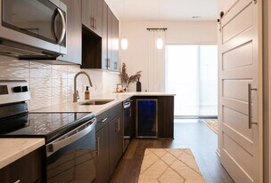 The View at Castle Rock in Castle Rock, CO - Building Photo