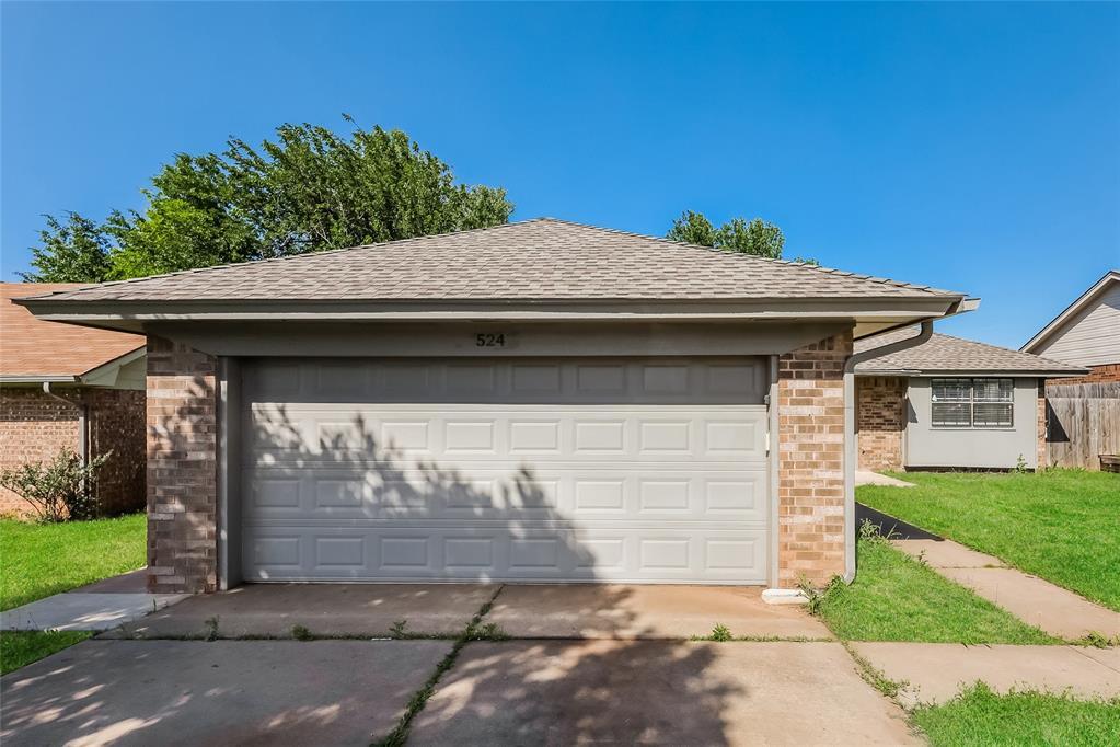 524 Gray Fox Run in Edmond, OK - Foto de edificio