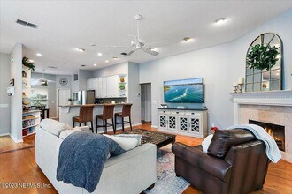 13775 Heathford Dr in Jacksonville, FL - Building Photo - Building Photo