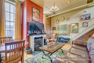66 S Front St in Memphis, TN - Building Photo