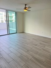 430 NW 9th Ave, Unit A2 in Miami, FL - Building Photo - Building Photo