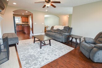 1499 Brew Moss Dr in Clarksville, TN - Building Photo - Building Photo
