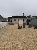 410 8th Ave in Seaside Heights, NJ - Building Photo