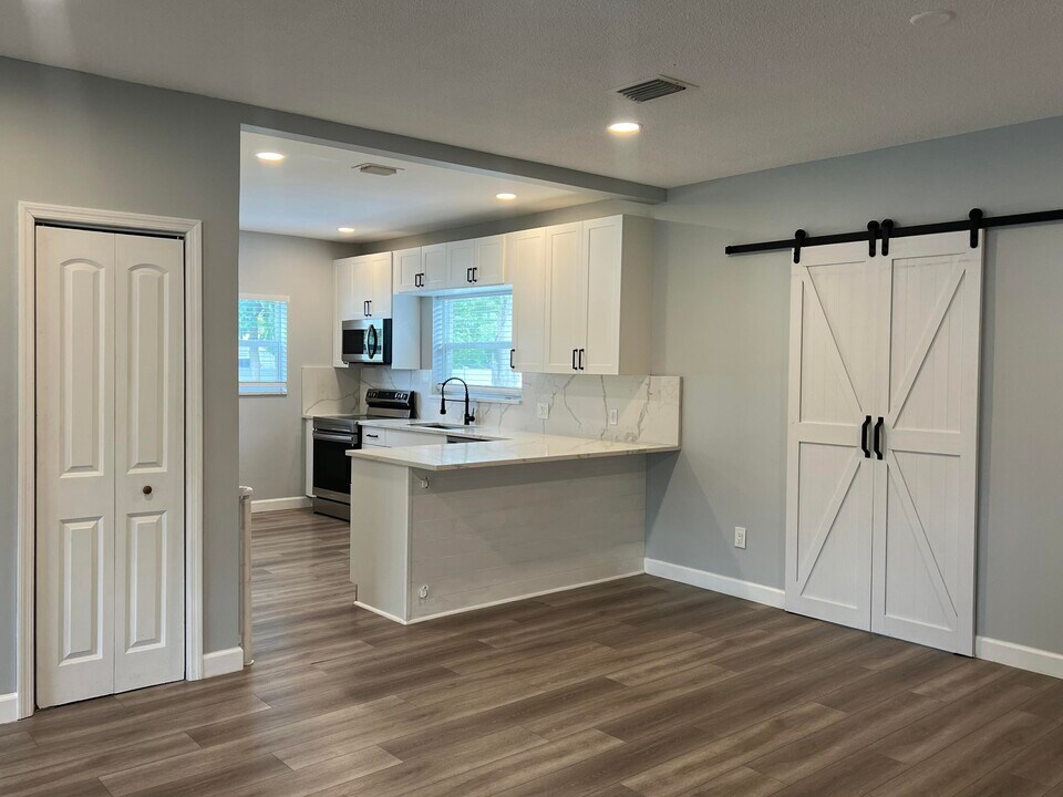 5349 Van Buren Rd in Delray Beach, FL - Building Photo