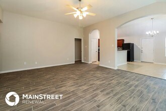17239 Glen Oaks Dr in Conroe, TX - Building Photo - Building Photo