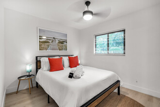 1630 4th Ave in Fort Lauderdale, FL - Foto de edificio - Building Photo