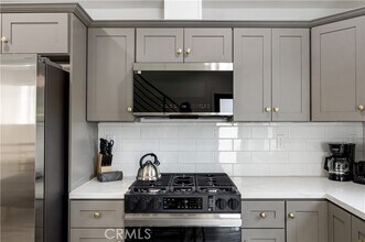 443 N Harvard Blvd in Los Angeles, CA - Building Photo - Building Photo