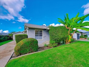 2013 Norris Dr W in Fresno, CA - Building Photo - Building Photo