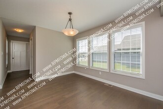 1905 SW Westwood St in Ankeny, IA - Foto de edificio - Building Photo